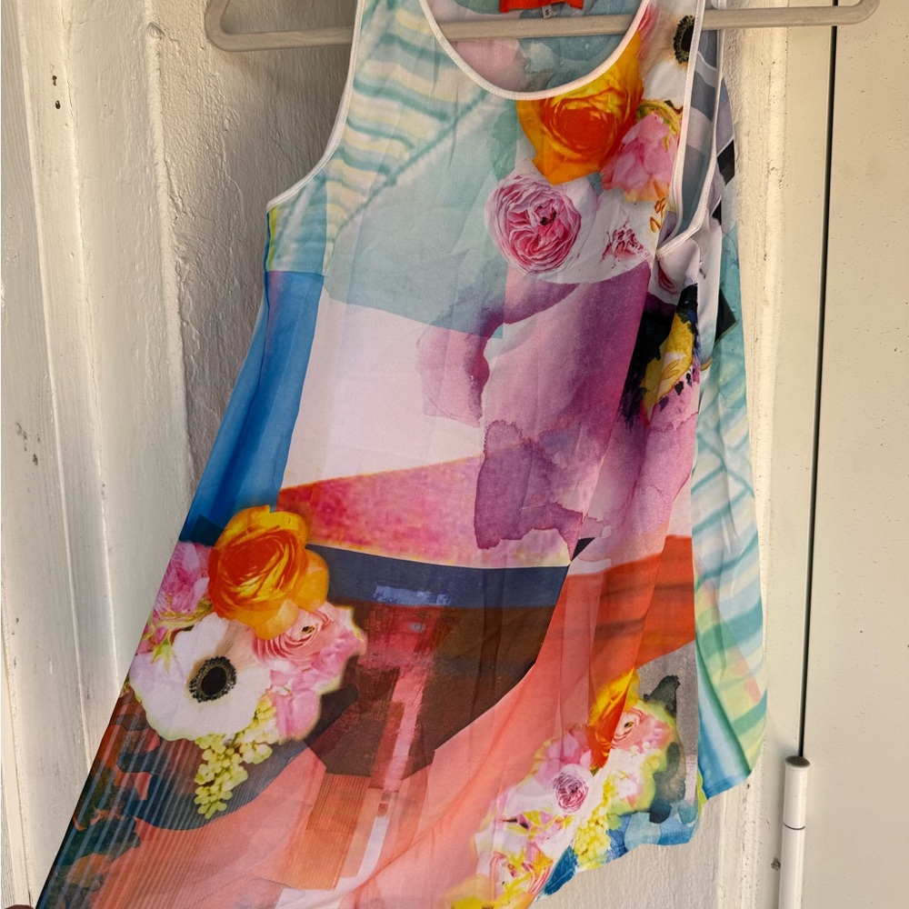 Floral Multicolor Tank Top - light weight folded open back.